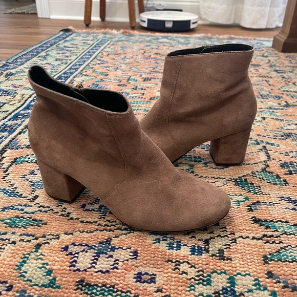 Sole Society booties - Picture 2 of 2